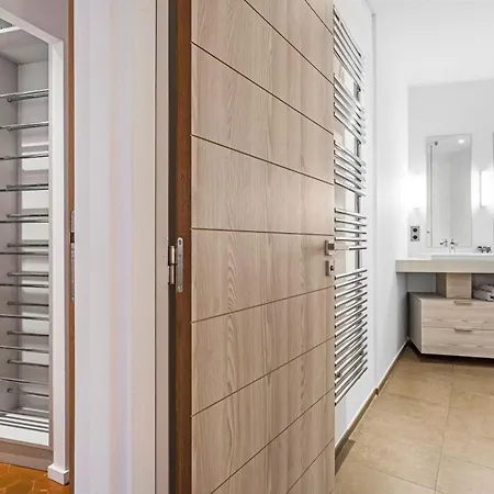 Nyaraló Maison Misericorde *